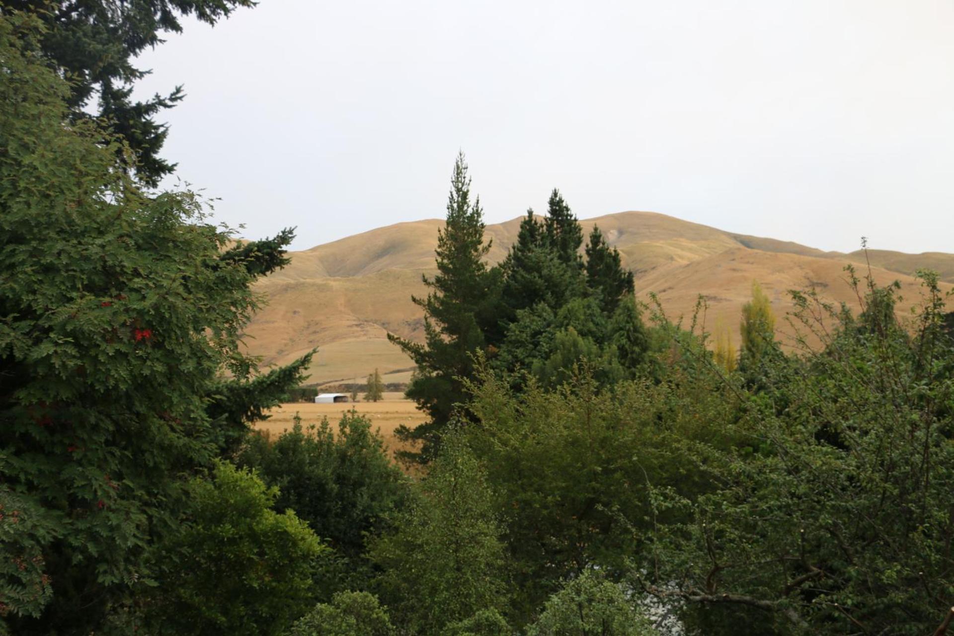 Alpine Views Burkes Pass Villa Exterior photo
