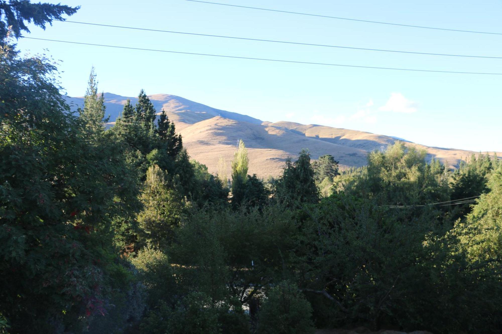 Alpine Views Burkes Pass Villa Exterior photo