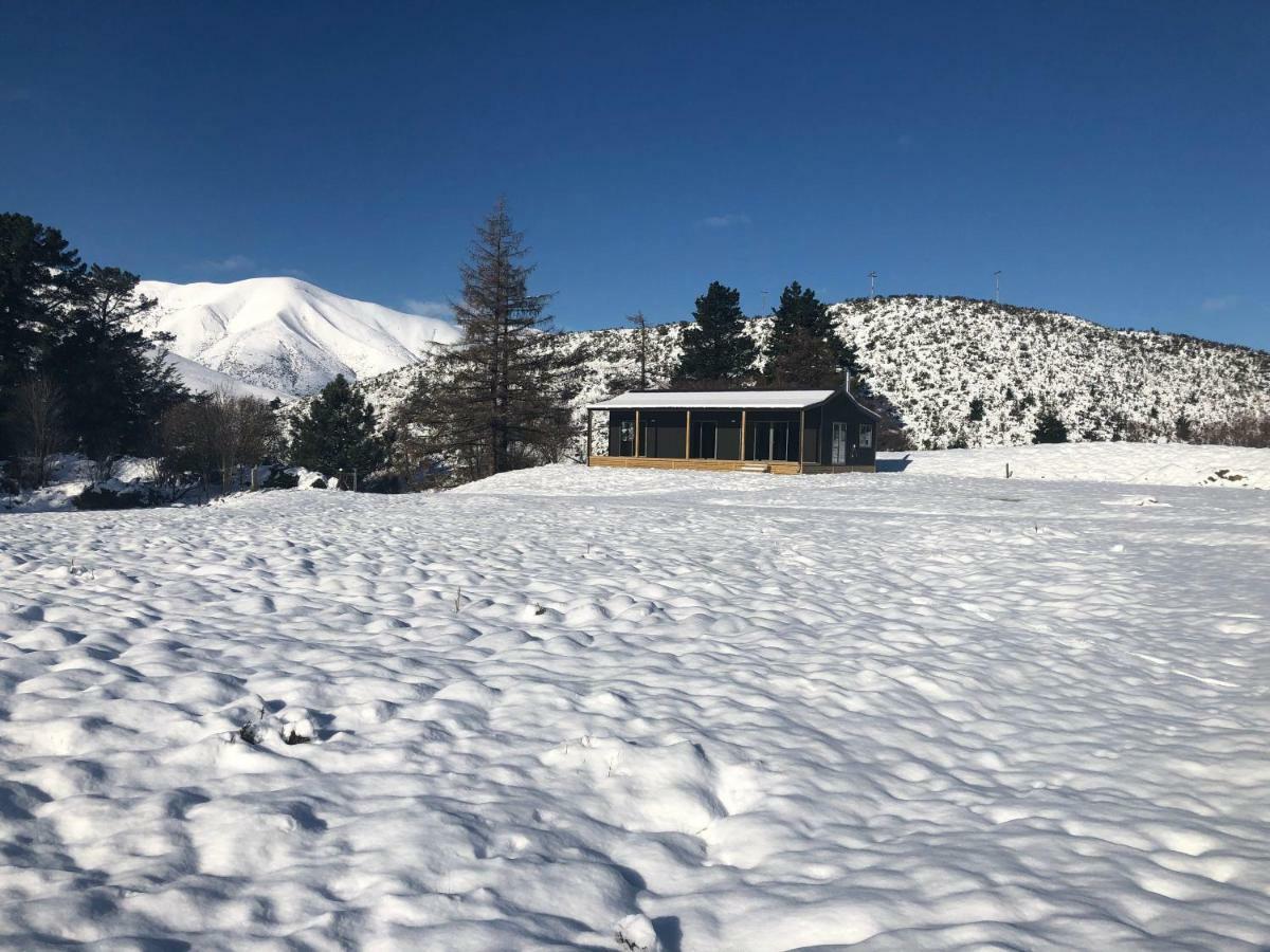 Alpine Views Burkes Pass Villa Exterior photo