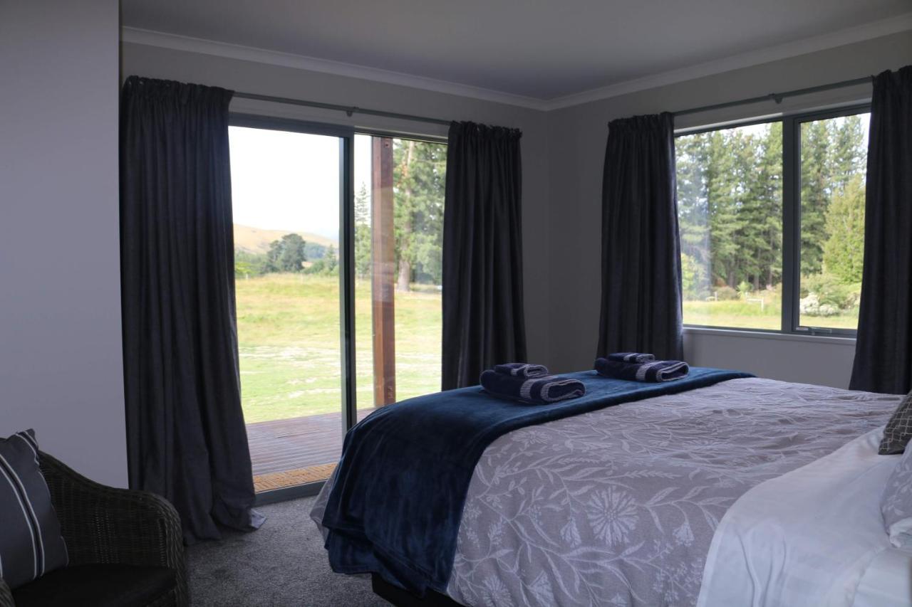 Alpine Views Burkes Pass Villa Exterior photo